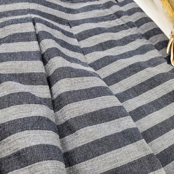 NEW Gap Thick Cotton Charcoal Grey Stripe Skirt 6 - Picture 8 of 15